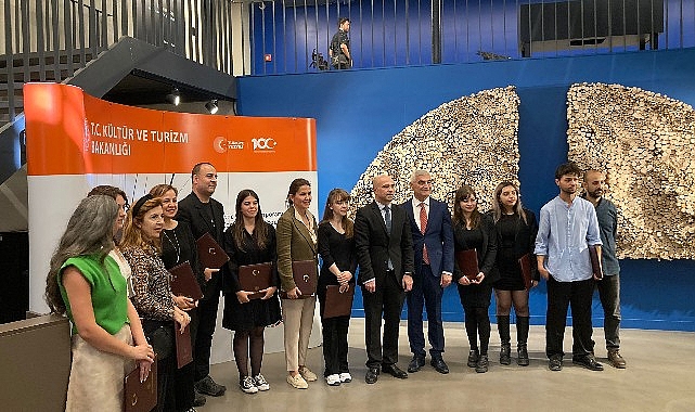 Genç sanatçılar eserleri ile izmir kültür sanat fabrikası’nda