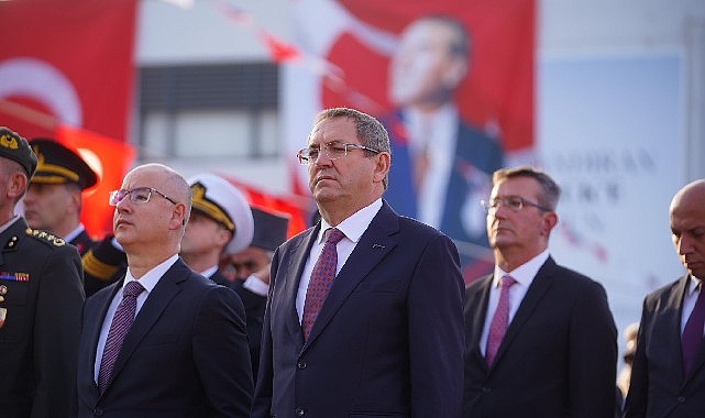 Atatürk ayvalık’ta özlemle anıldı