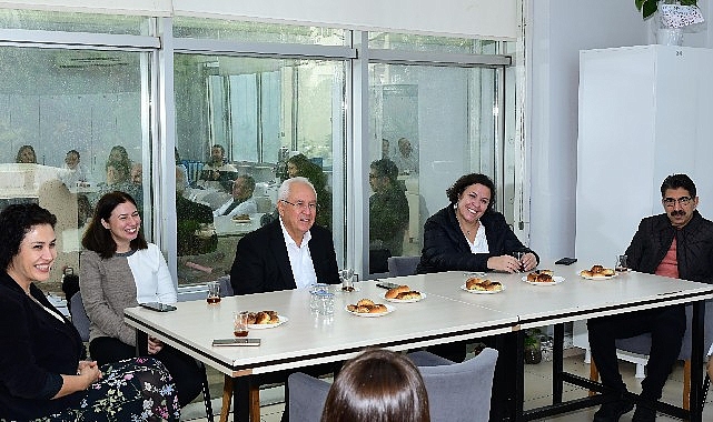 Başkan Selvitopu KARBEM öğretmenlerinin gününü kutladı