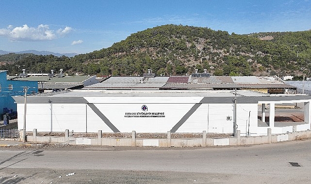 Kumluca paketleme tesisinin yapımı tamamlandı 