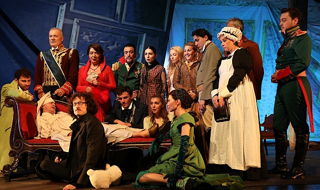 Şehir Tiyatroları “Savaş ve Barış” Oyunuyla Macarisran’da