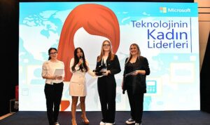 Microsoft Türkiye’nin düzenlediği “Teknolojinin Kadın Liderleri” yarışmasının kazananları belli oldu