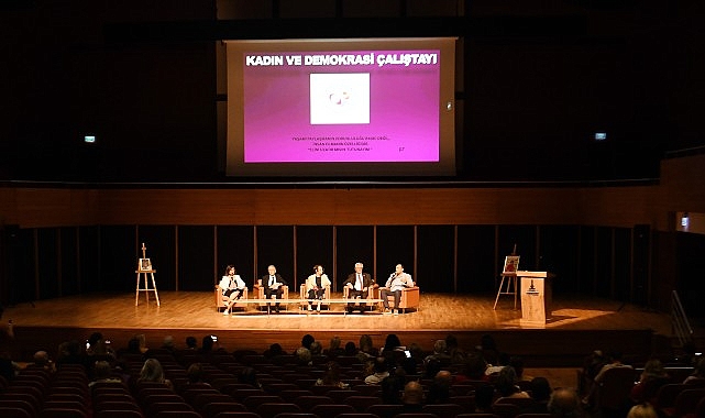 Başkan Eşki ‘Kadın ve Demokrasi Çalıştayı’nda konuştu: “Cumhuriyet başlı başına bir kadın devrimidir”