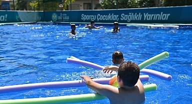 6 Binden Fazla Öğrenci Yazı Havuzlarda Geçirdi
