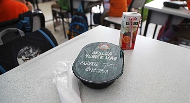 Çankaya Belediyesi’nden Çocuklara Sıcak Öğle Yemeği