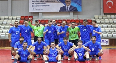 Başkan Tugay: İzmir kulüplerine rakip değil destek olacağız