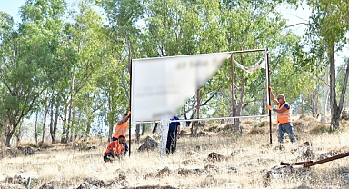 Belediye ekipleri kent estetiği ve güvenlik için sahada