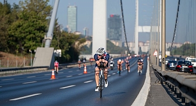 Dünyanın ilk Oral-B Asya ve Avrupa Triatlon Şampiyonası İstanbul’da yapıldı