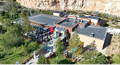 Doğa ve Modern Mimarinin Buluştuğu Kanyon Cafe Açıldı