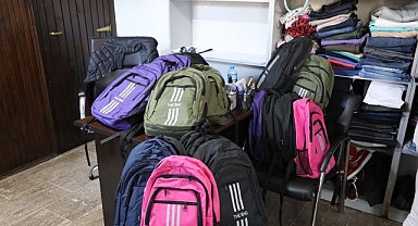 Edremit Belediyesi’nden 400 öğrenciye yeni eğitim yılıdesteği