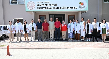 Kemer’de eğitim ve sanat çalışmaları