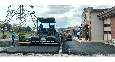Kent Mezarlığı’nda yollar ve otopark asfaltlandı
