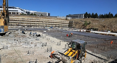 KOÜ Camii ve Otopark projesi ilerliyor