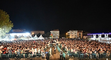 Malkara Kömür ve Süt Ürünleri Festivali Derya Uluğ ile Zirve Yaptı