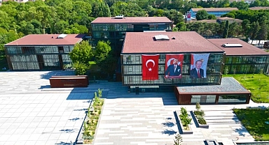 İnegöl Belediyesi’nden 1500 Öğrenciye Kırtasiye Yardımı