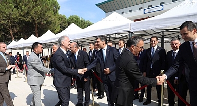 İnegöl’de Hem Yeni Eğitim Öğretim Yılı Hem Yeni Okul Birlikte Açıldı