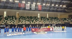 Nilüfer Belediyespor Erkek Hentbol Takımı yeni sezona galibiyetle başladı