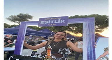 Çocuklar, gençler ve kadınlar İEF’nin tadını çıkarıyor