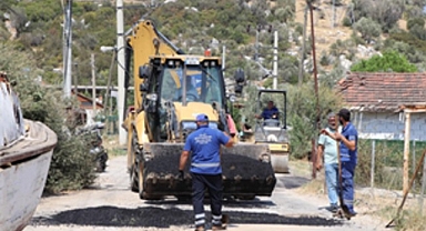 İzmir’in yolları yenileniyor