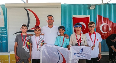 9 Eylül Kurtuluş Kupası Yelken Yarışları tamamlandı