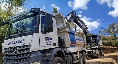 Canik’te Ulaşım Atağı Hız Kesmeden Devam Ediyor