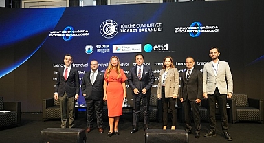 E-Ticaret Devlerinin CEO’ları “Yapay Zekâ Çağında E-Ticaretin Geleceği Zirvesi”nde Buluştu!