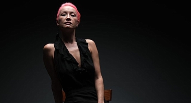 Elçin’den ilk tekli: İyileşmedim