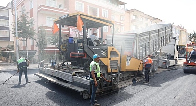 Nevşehir’de Sıcak Asfalt Çalışmaları Hız Kesmeden Devam Ediyor