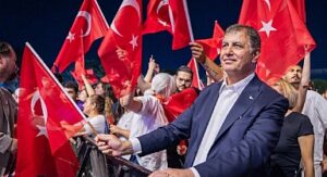 “Cumhuriyet, bir ülkenin küllerinden yeniden doğuşunda, karanlığa meydan okuyuşundadır”