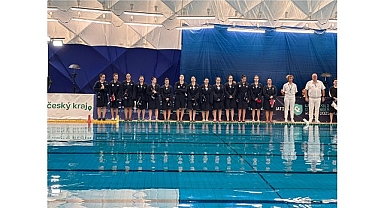 Nevşehir Belediyesi SK Kadın Sutopu Takımımızdan Tarihi Başarı