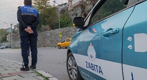 Zabıta, kural tanımayan sürücüleri havadan tespit ediyor