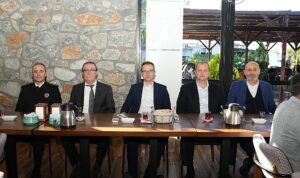 Başkan Usta’dan Muhtarlarla Güçlü İş Birliği Mesajı